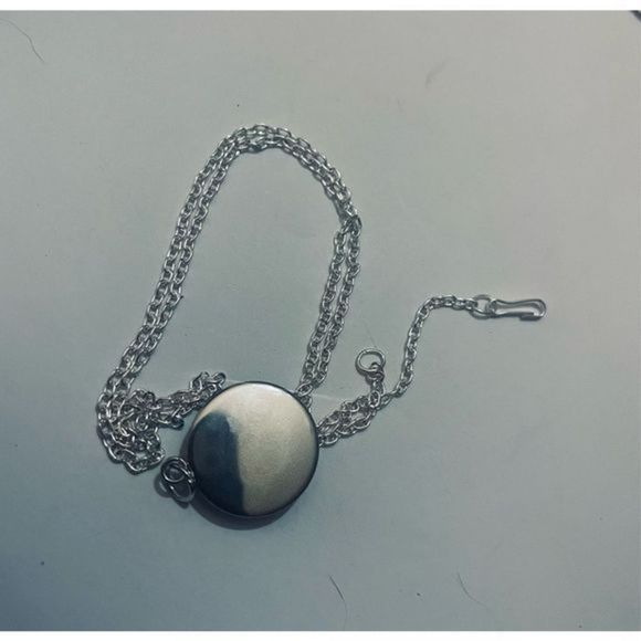 CANCER GREEN GLOW IN THE DARK ZODIAC STAR SIGN HOROSCOPE NECKLACE - Picture 9 of 15